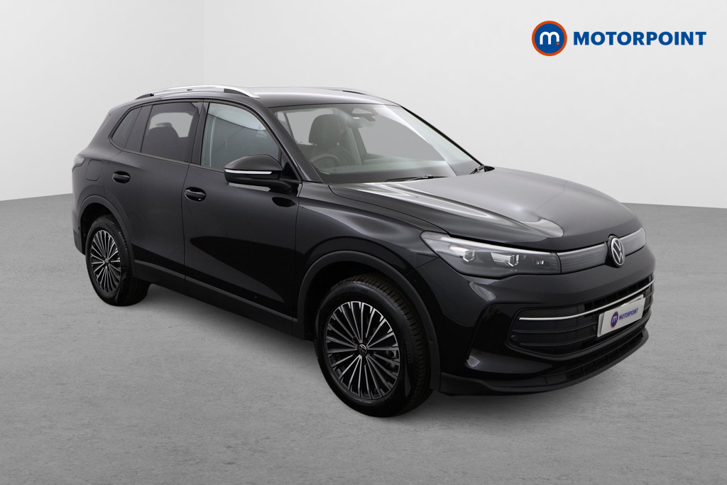 Volkswagen Tiguan Match Automatic Petrol Plug-In Hybrid SUV - Stock Number (1552995) - Drivers side front corner