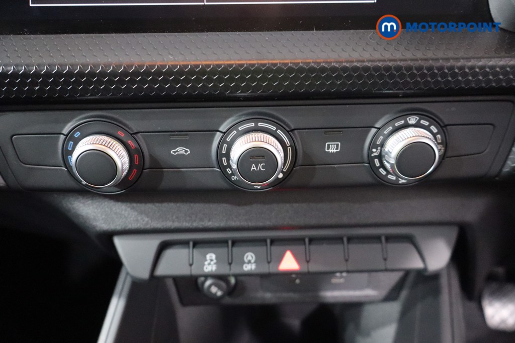 Audi A1 Technik Manual Petrol Hatchback - Stock Number (1553287) - 14th supplementary image