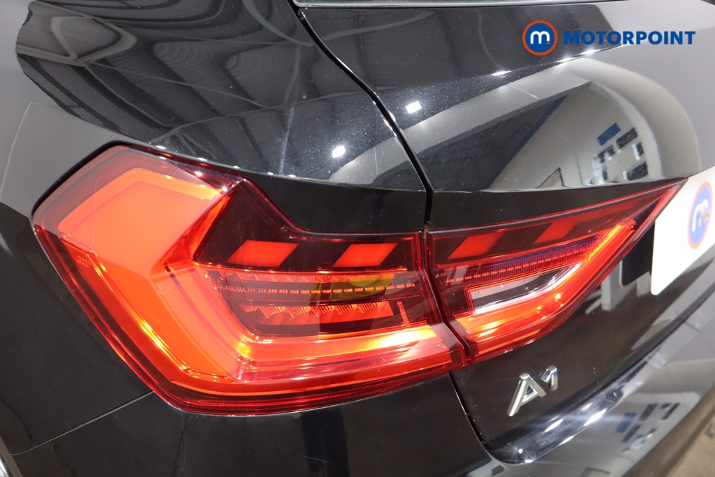 Audi A1 Technik Manual Petrol Hatchback - Stock Number (1553287) - 22nd supplementary image