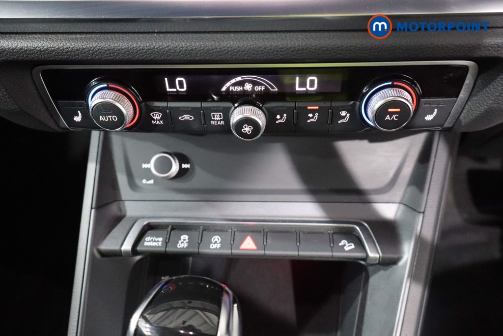 Audi Q3 Edition 1 Automatic Petrol SUV - Stock Number (1553338) - 16th supplementary image