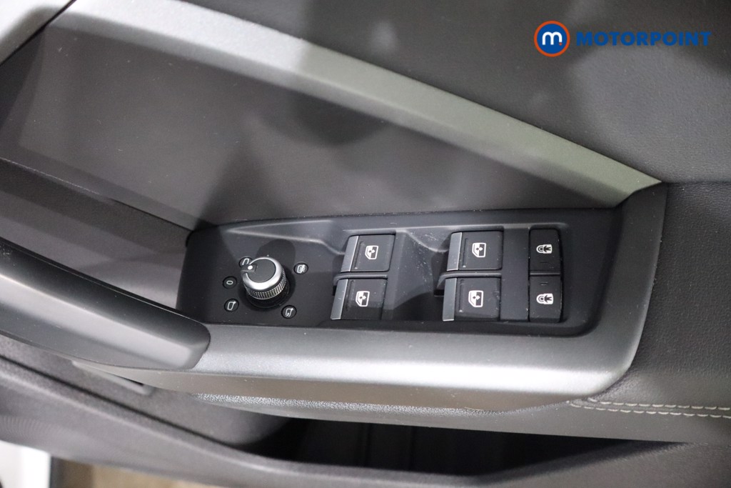 Audi Q3 Edition 1 Automatic Petrol SUV - Stock Number (1553338) - 20th supplementary image