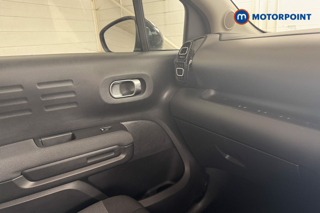 Citroen C3 Aircross Plus Automatic Petrol SUV - Stock Number (1553611) - 12th supplementary image