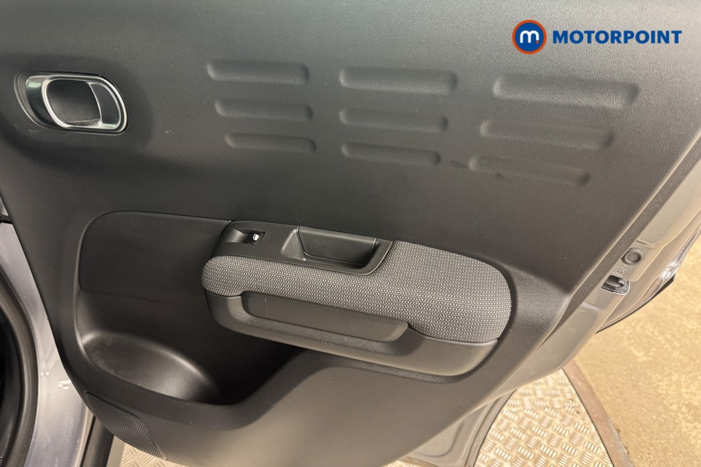Citroen C3 Aircross Plus Automatic Petrol SUV - Stock Number (1553611) - 16th supplementary image