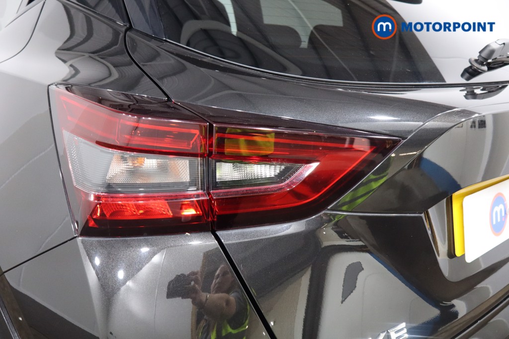 Nissan Juke Tekna Automatic Petrol SUV - Stock Number (1553807) - 24th supplementary image
