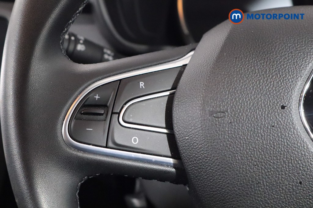 Renault Kadjar Iconic Automatic Petrol SUV - Stock Number (1553887) - 7th supplementary image