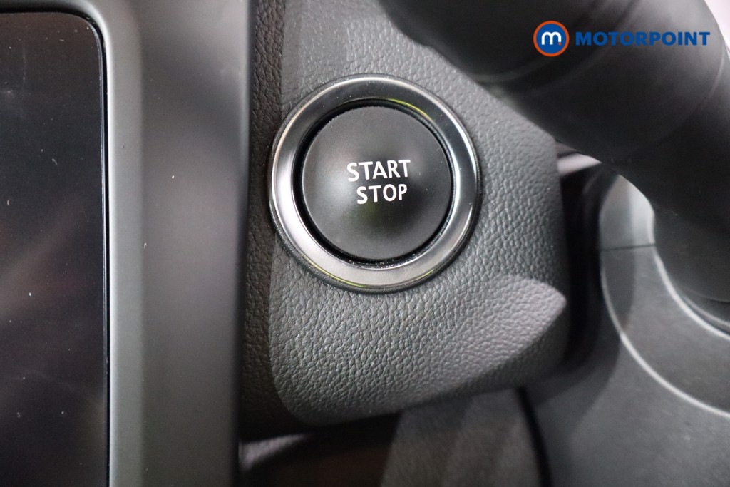 Renault Kadjar Iconic Automatic Petrol SUV - Stock Number (1553887) - 14th supplementary image