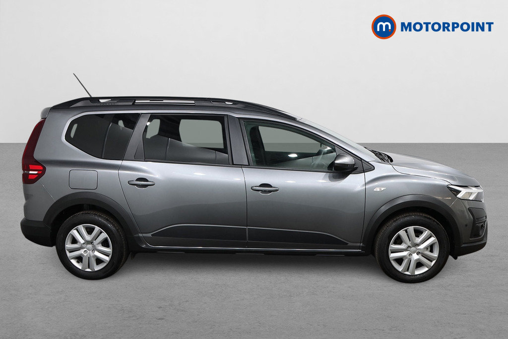 Dacia Jogger Expression Automatic Petrol-Electric Hybrid People Carrier - Stock Number (1553941) - Drivers side