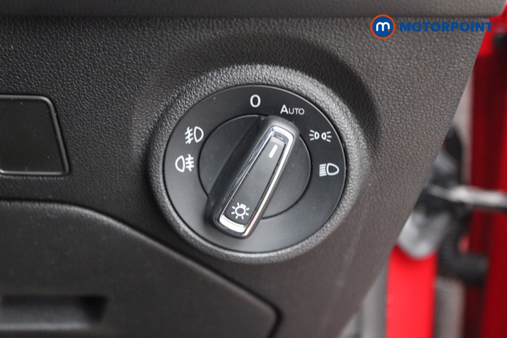 Seat Leon Fr Black Edition Manual Petrol Hatchback - Stock Number (1452406) - 14th supplementary image