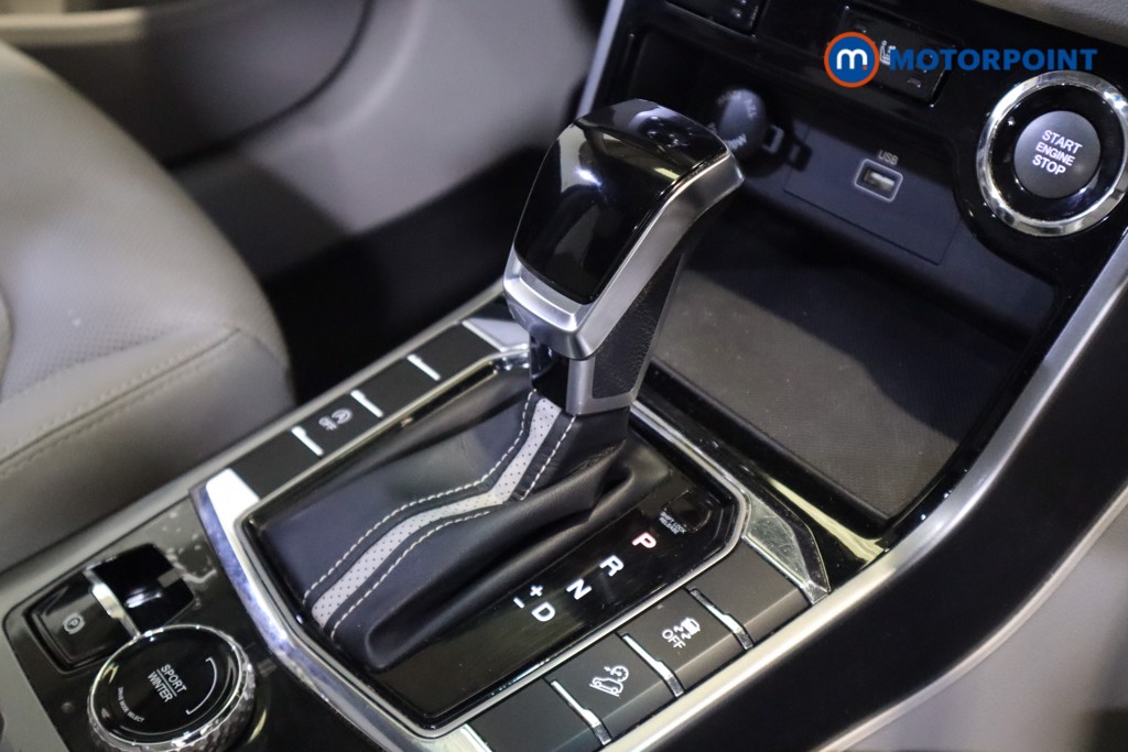 Ssangyong Korando Ultimate Automatic Diesel SUV - Stock Number (1535394) - 5th supplementary image