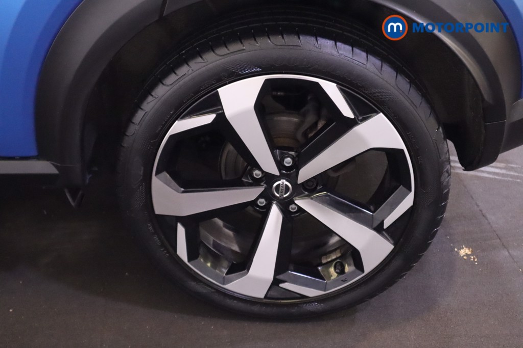 Nissan Juke Tekna Manual Petrol SUV - Stock Number (1539649) - 9th supplementary image