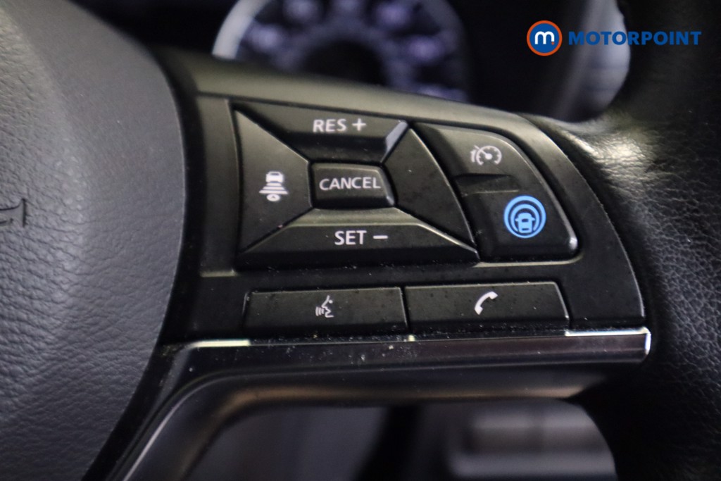 Nissan Juke Tekna Manual Petrol SUV - Stock Number (1539649) - 15th supplementary image