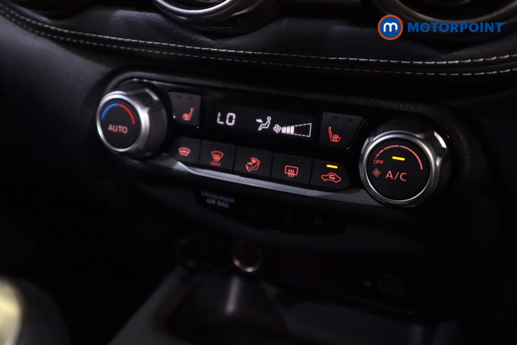 Nissan Juke Tekna Manual Petrol SUV - Stock Number (1539649) - 18th supplementary image