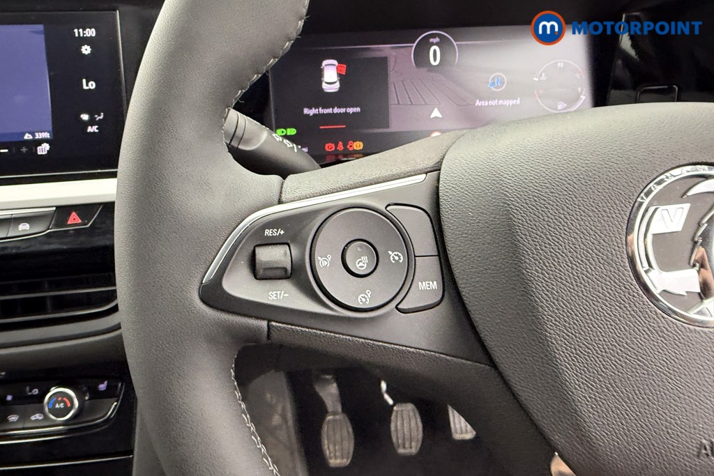 Vauxhall Grandland Ultimate Manual Petrol SUV - Stock Number (1539941) - 13th supplementary image