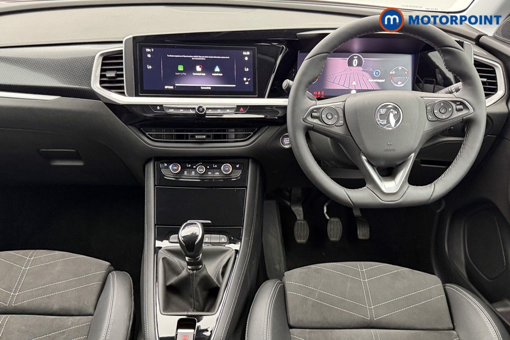 Vauxhall Grandland Ultimate Manual Petrol SUV - Stock Number (1539943) - 1st supplementary image