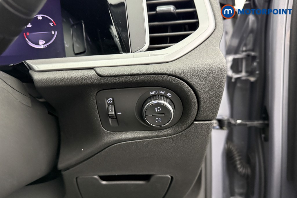 Vauxhall Grandland Ultimate Manual Petrol SUV - Stock Number (1539949) - 14th supplementary image