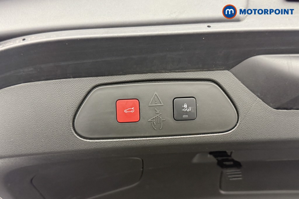 Vauxhall Grandland Ultimate Manual Petrol SUV - Stock Number (1539949) - 22nd supplementary image