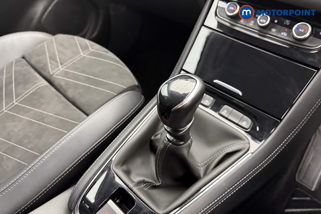 Vauxhall Grandland Ultimate Manual Petrol SUV - Stock Number (1539957) - 11th supplementary image