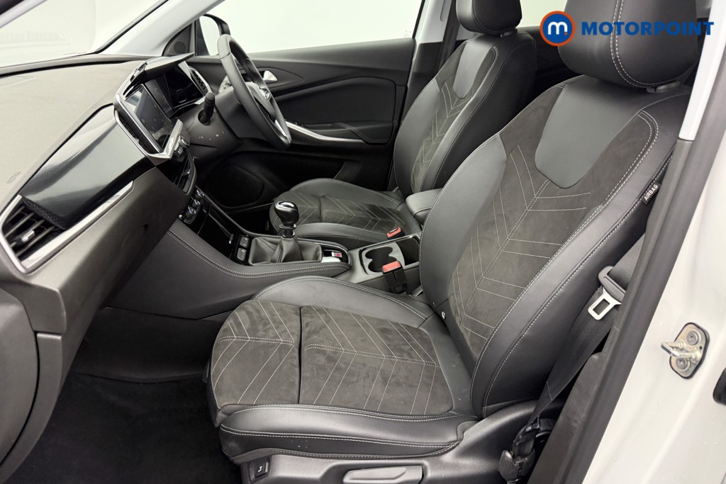 Vauxhall Grandland Ultimate Manual Petrol SUV - Stock Number (1539957) - 23rd supplementary image