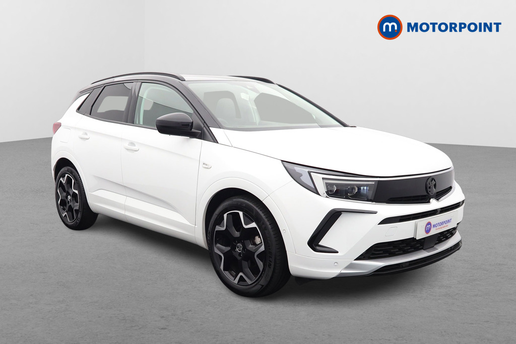Vauxhall Grandland Ultimate Manual Petrol SUV - Stock Number (1539957) - Drivers side front corner