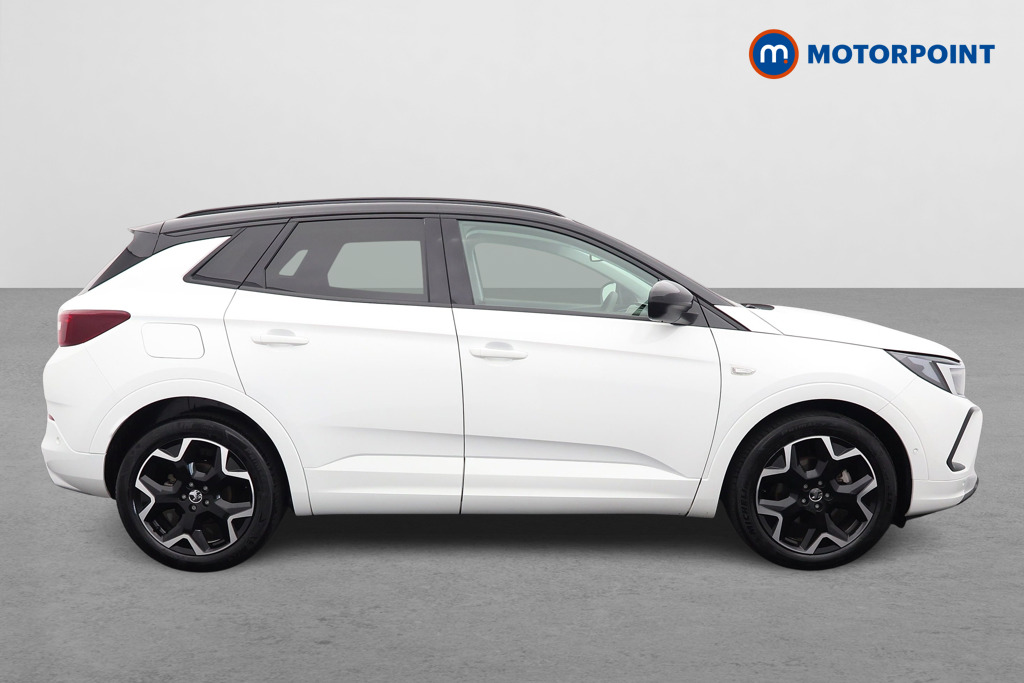 Vauxhall Grandland Ultimate Manual Petrol SUV - Stock Number (1539957) - Drivers side