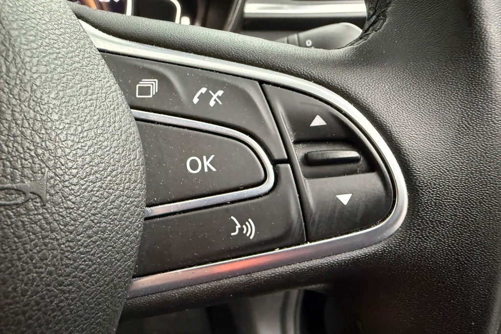 Renault Kadjar Techno Manual Petrol SUV - Stock Number (1541853) - 5th supplementary image
