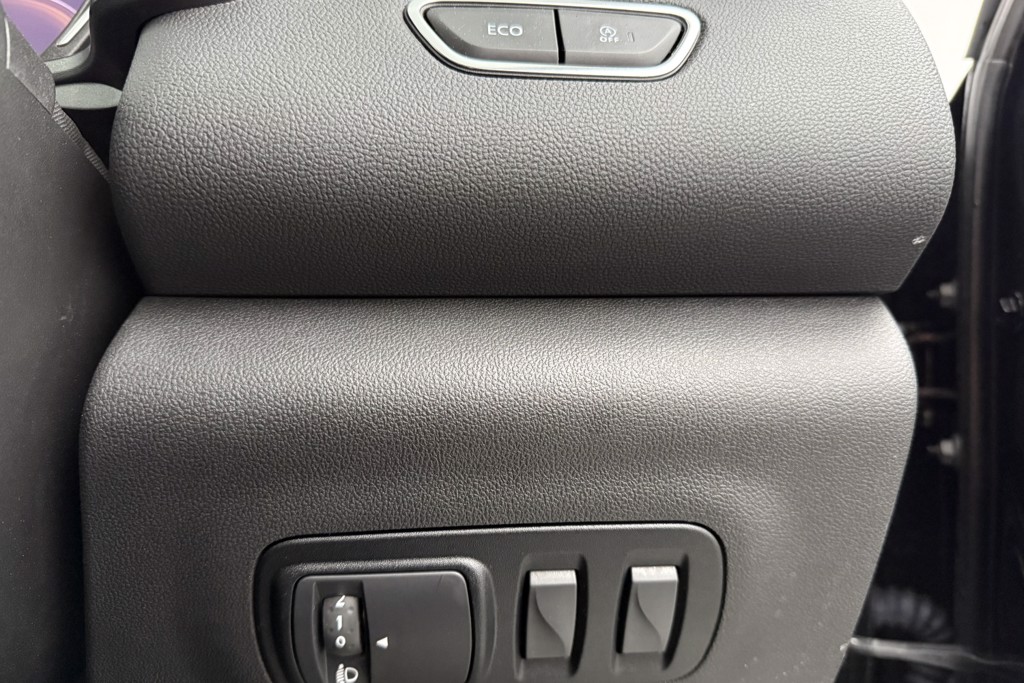 Renault Kadjar Techno Manual Petrol SUV - Stock Number (1541853) - 14th supplementary image