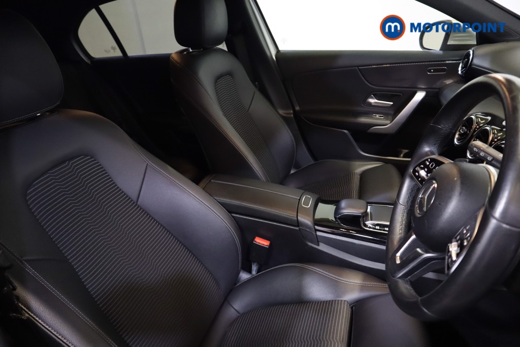 Mercedes-Benz A Class Sport Automatic Diesel Hatchback - Stock Number (1542916) - 6th supplementary image
