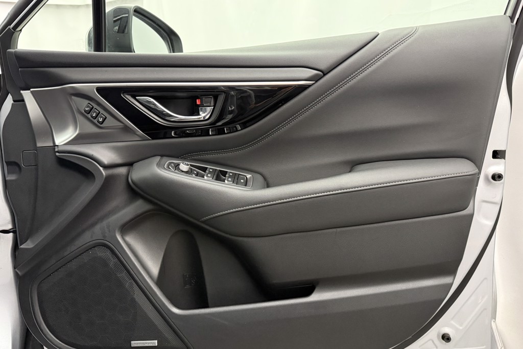 Subaru Outback Touring Automatic Petrol Estate - Stock Number (1543178) - 17th supplementary image