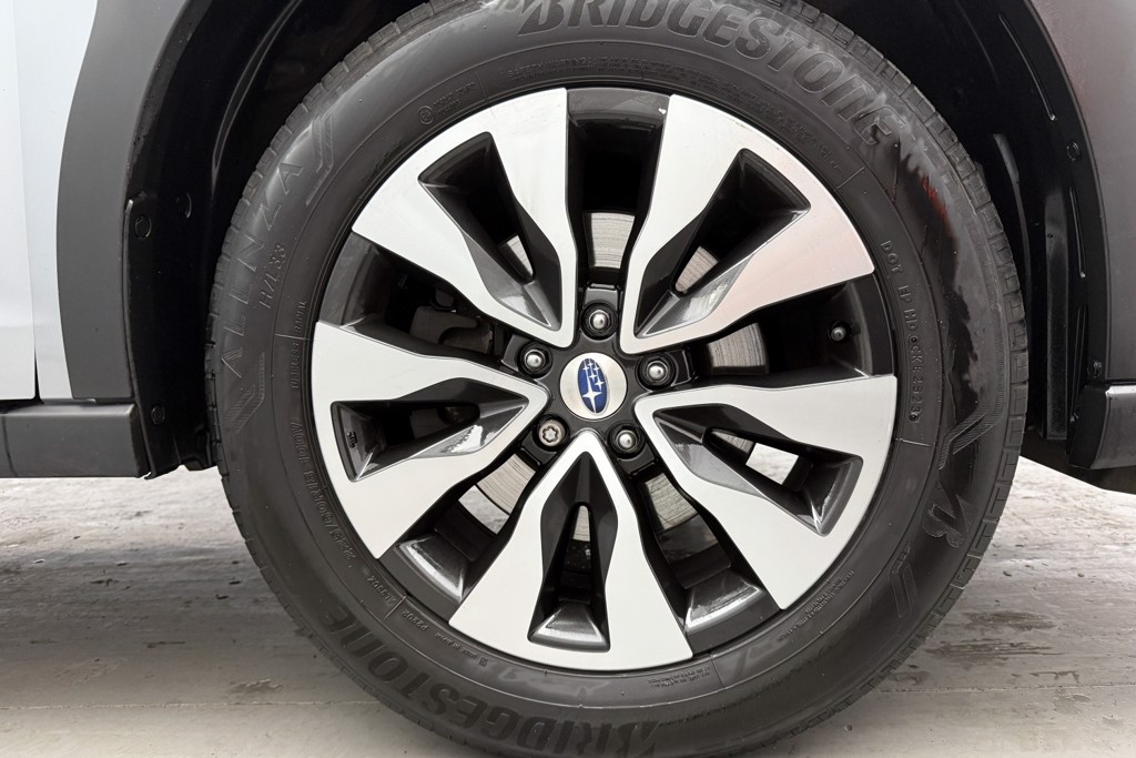 Subaru Outback Touring Automatic Petrol Estate - Stock Number (1543178) - 30th supplementary image