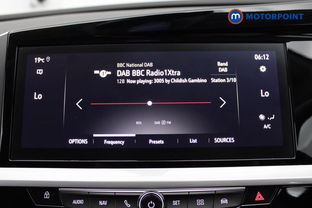 Vauxhall Grandland Ultimate Manual Petrol SUV - Stock Number (1543524) - 4th supplementary image