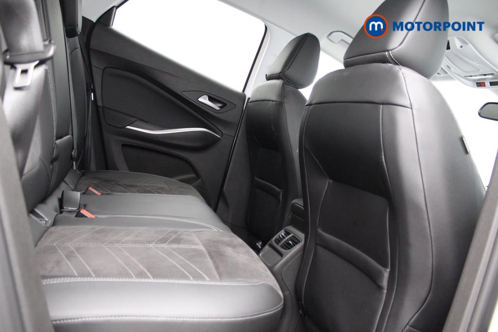 Vauxhall Grandland Ultimate Manual Petrol SUV - Stock Number (1543526) - 9th supplementary image