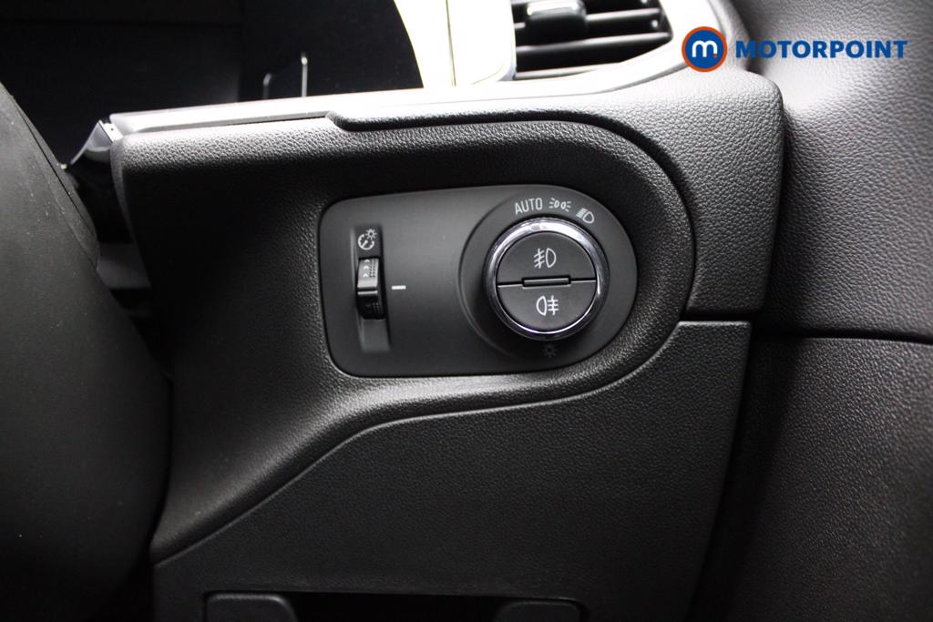 Vauxhall Grandland Ultimate Manual Petrol SUV - Stock Number (1543526) - 17th supplementary image