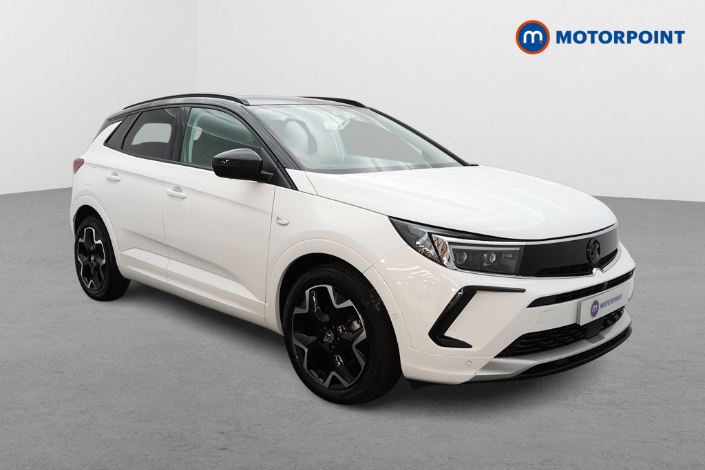 Vauxhall Grandland Ultimate Manual Petrol SUV - Stock Number (1543526) - Drivers side front corner