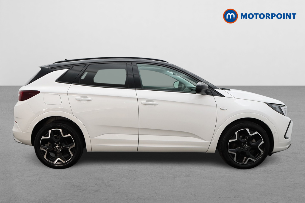 Vauxhall Grandland Ultimate Manual Petrol SUV - Stock Number (1543526) - Drivers side