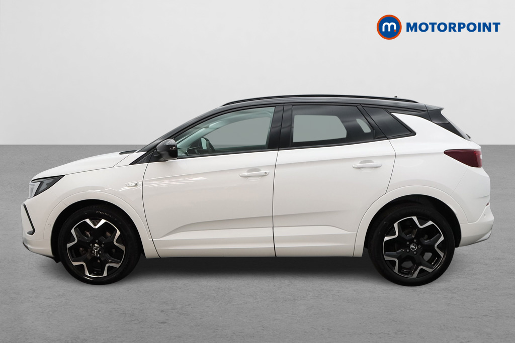 Vauxhall Grandland Ultimate Manual Petrol SUV - Stock Number (1543526) - Passenger side