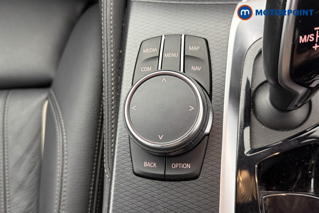 BMW 5 Series M Sport Automatic Petrol Plug-In Hybrid Saloon - Stock Number (1543720) - 10th supplementary image