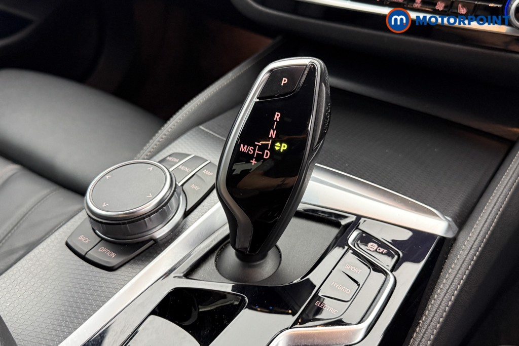 BMW 5 Series M Sport Automatic Petrol Plug-In Hybrid Saloon - Stock Number (1543720) - 12th supplementary image