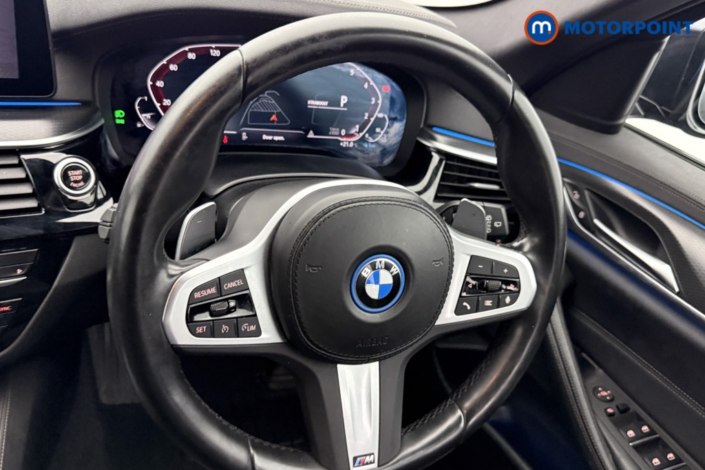 BMW 5 Series M Sport Automatic Petrol Plug-In Hybrid Estate - Stock Number (1543845) - 3rd supplementary image