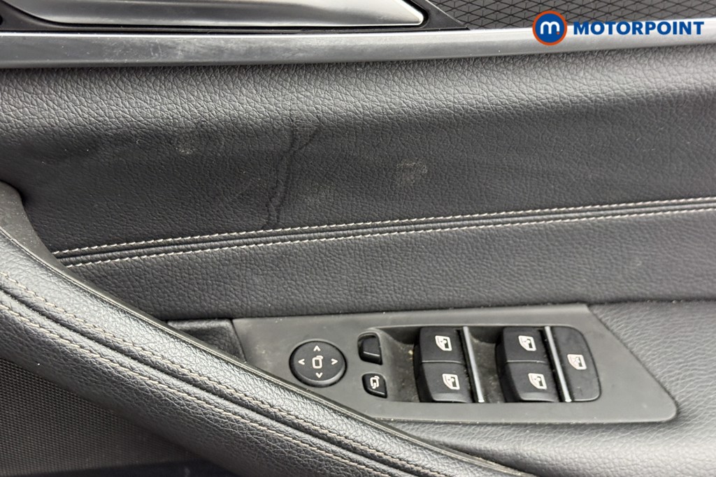 BMW 5 Series M Sport Automatic Petrol Plug-In Hybrid Estate - Stock Number (1543845) - 16th supplementary image