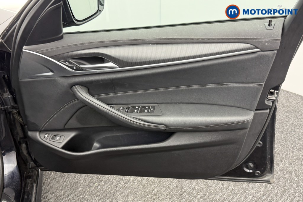 BMW 5 Series M Sport Automatic Petrol Plug-In Hybrid Estate - Stock Number (1543845) - 17th supplementary image