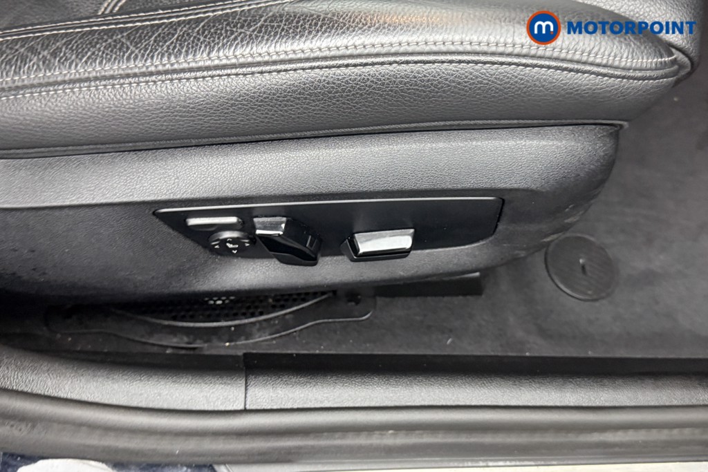 BMW 5 Series M Sport Automatic Petrol Plug-In Hybrid Estate - Stock Number (1543845) - 18th supplementary image