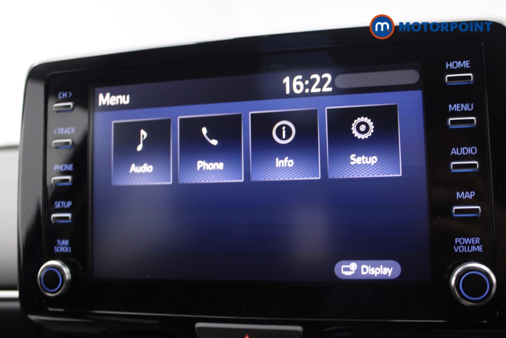 Toyota Yaris Design Automatic Petrol-Electric Hybrid Hatchback - Stock Number (1543968) - 6th supplementary image