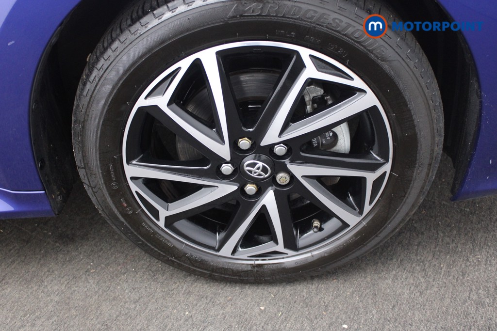 Toyota Yaris Design Automatic Petrol-Electric Hybrid Hatchback - Stock Number (1543968) - 18th supplementary image