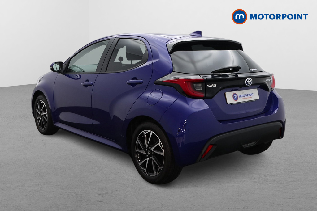 Toyota Yaris Design Automatic Petrol-Electric Hybrid Hatchback - Stock Number (1543968) - Passenger side rear corner
