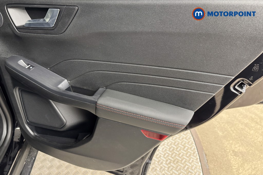 Ford Kuga St-Line Automatic Petrol Plug-In Hybrid SUV - Stock Number (1544079) - 16th supplementary image