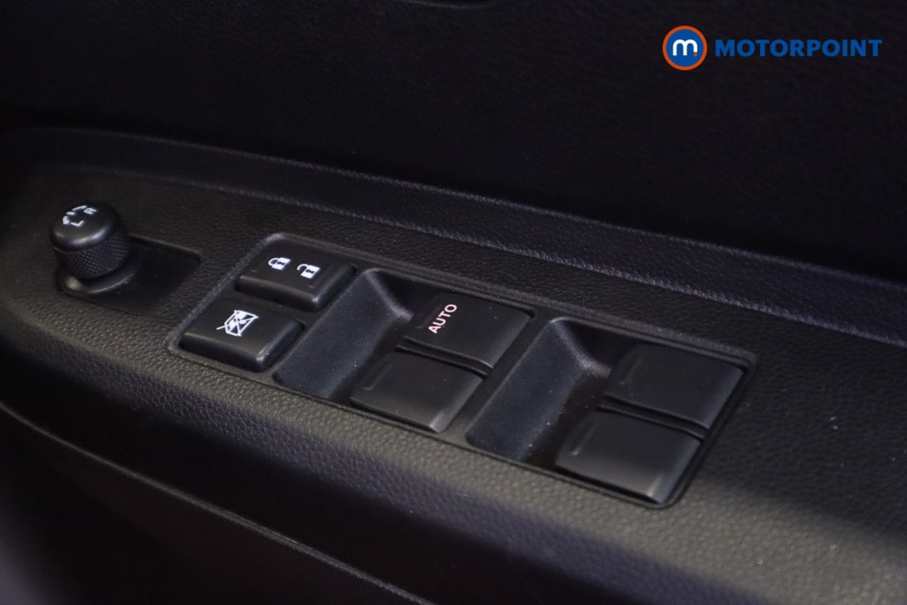 Suzuki Ignis SZ5 Automatic Petrol-Electric Hybrid SUV - Stock Number (1544325) - 13th supplementary image