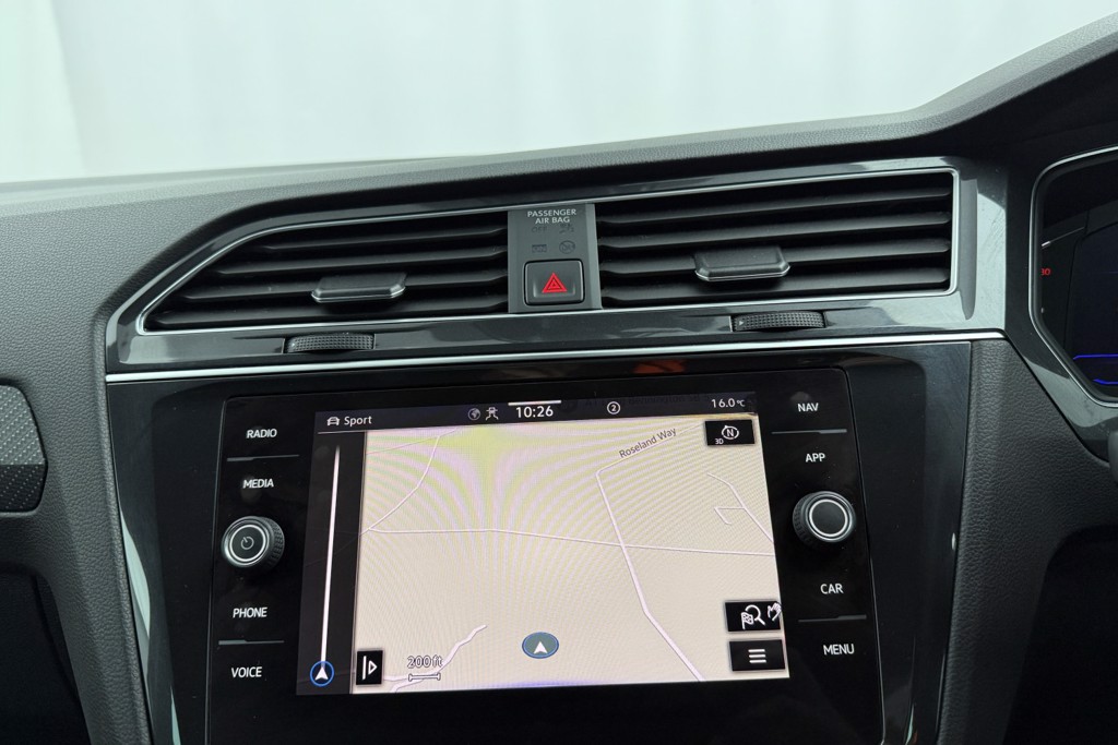 Volkswagen Tiguan R-Line Automatic Diesel SUV - Stock Number (1544504) - 10th supplementary image