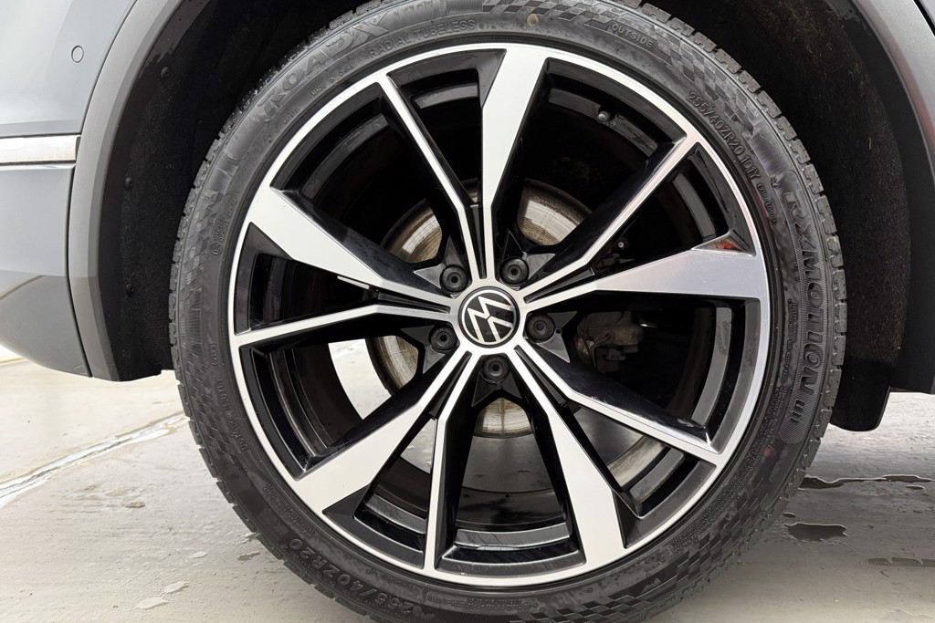 Volkswagen Tiguan R-Line Automatic Diesel SUV - Stock Number (1544504) - 30th supplementary image