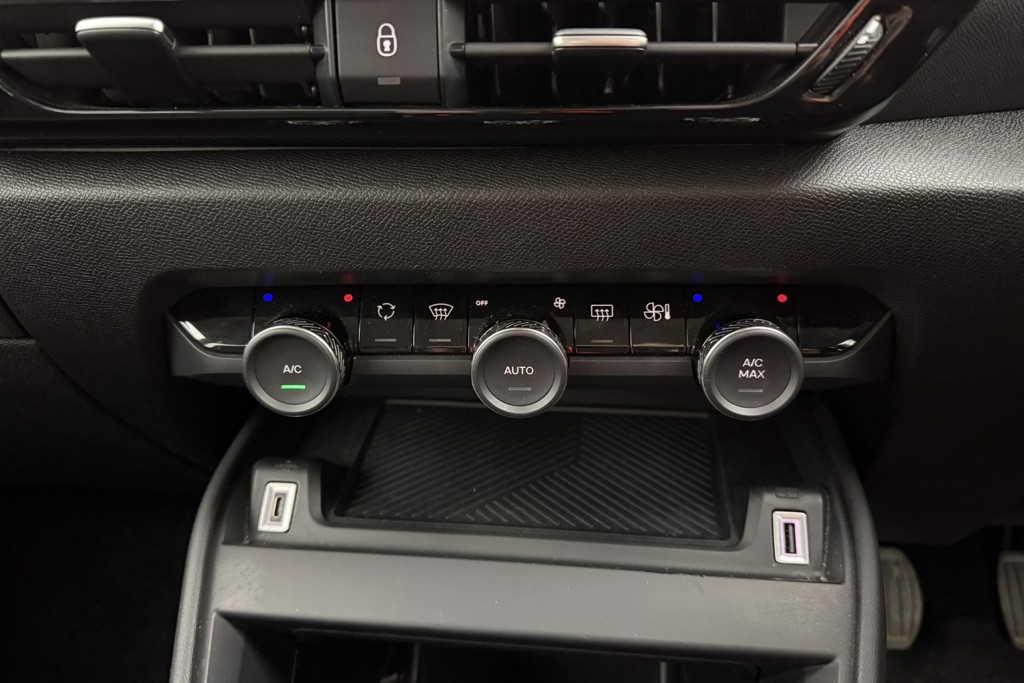 Citroen C4 Sense Manual Petrol Hatchback - Stock Number (1545037) - 10th supplementary image