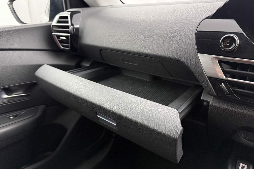 Citroen C4 Sense Manual Petrol Hatchback - Stock Number (1545037) - 14th supplementary image